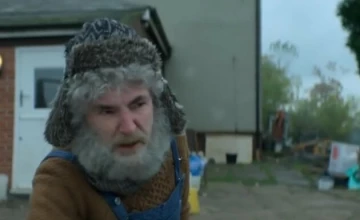 Кадр из 6 серии 1 сезона сериала Голяк