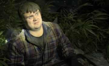 Кадр из 5 серии 1 сезона сериала Голяк