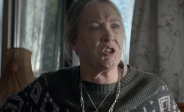 Кадр из 3 серии 1 сезона сериала Голяк