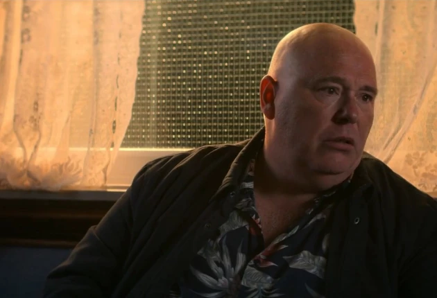 Момент из 4 сезона комедийного сериала Голяк