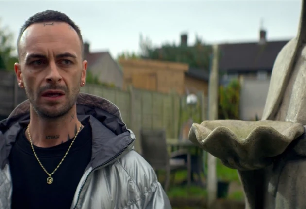 Момент из 3 сезона комедийного сериала Голяк