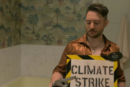 Изображение из сериала Голяк